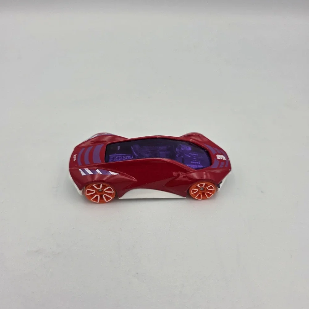 2017 Hot‎ Wheels EXOTIQUE FJV81 Red White Purple Top 1:64 Diecast Toy Race Car